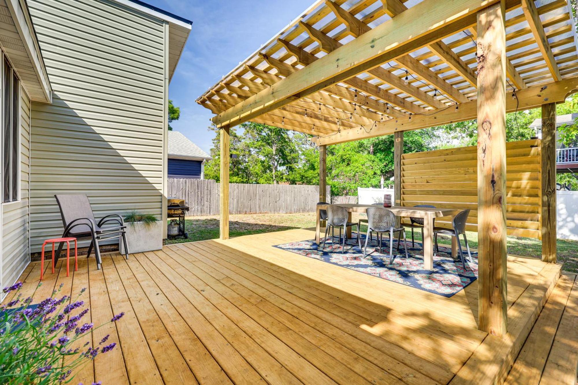 Oak Island Cottage Minutes To Long Beach! Екстериор снимка